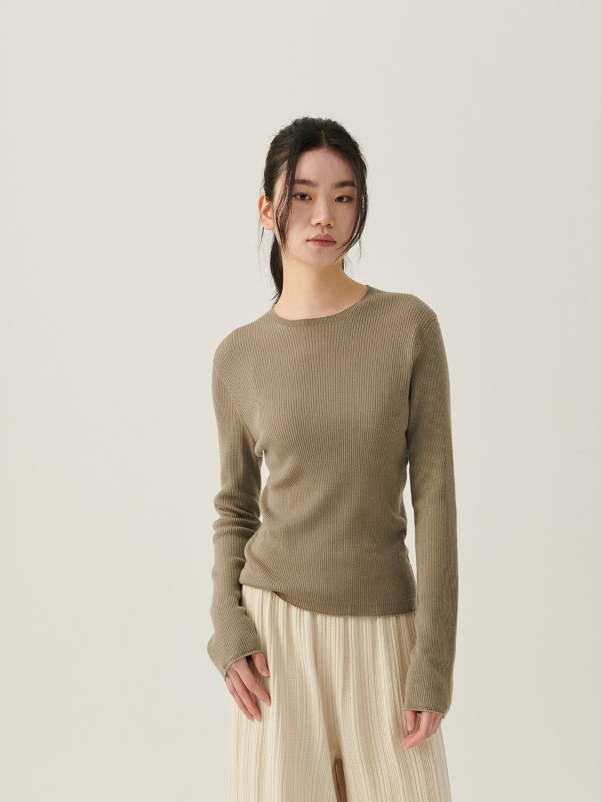 베이스스레드(BASETHREAD) Linear Crew Neck Top - Taupe