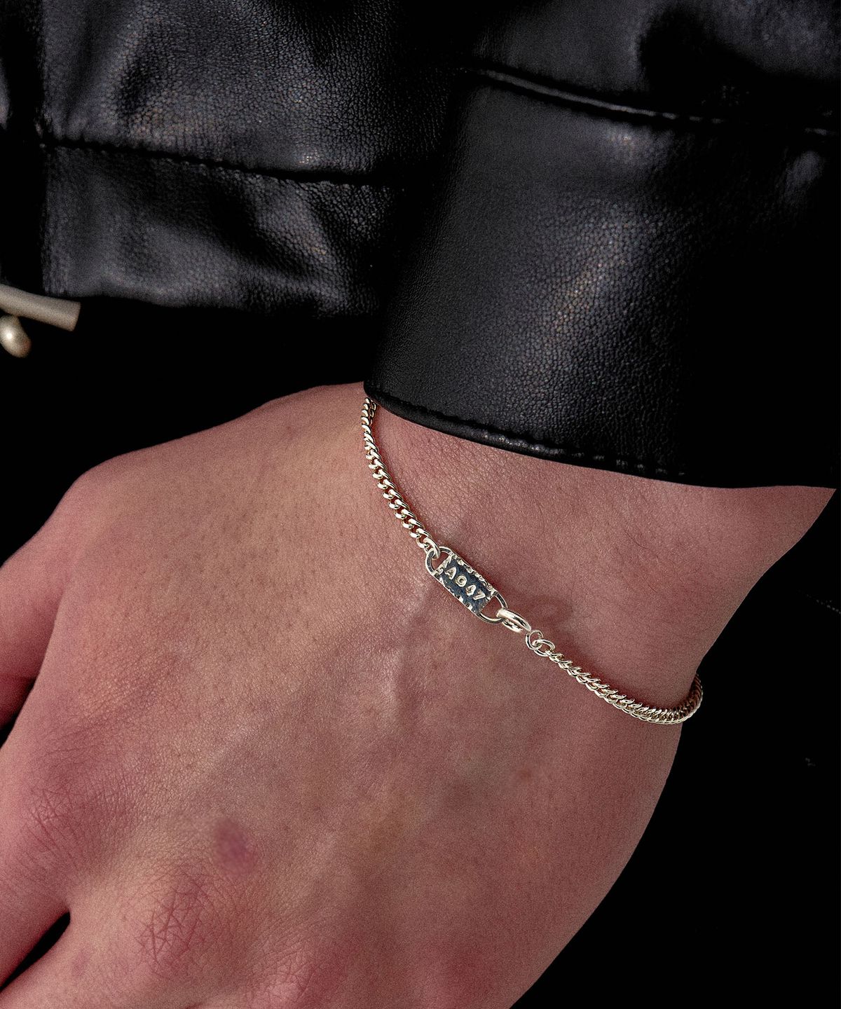 에이지47(AG47) M.C-B-01 Cuban Chain Point Bracelet