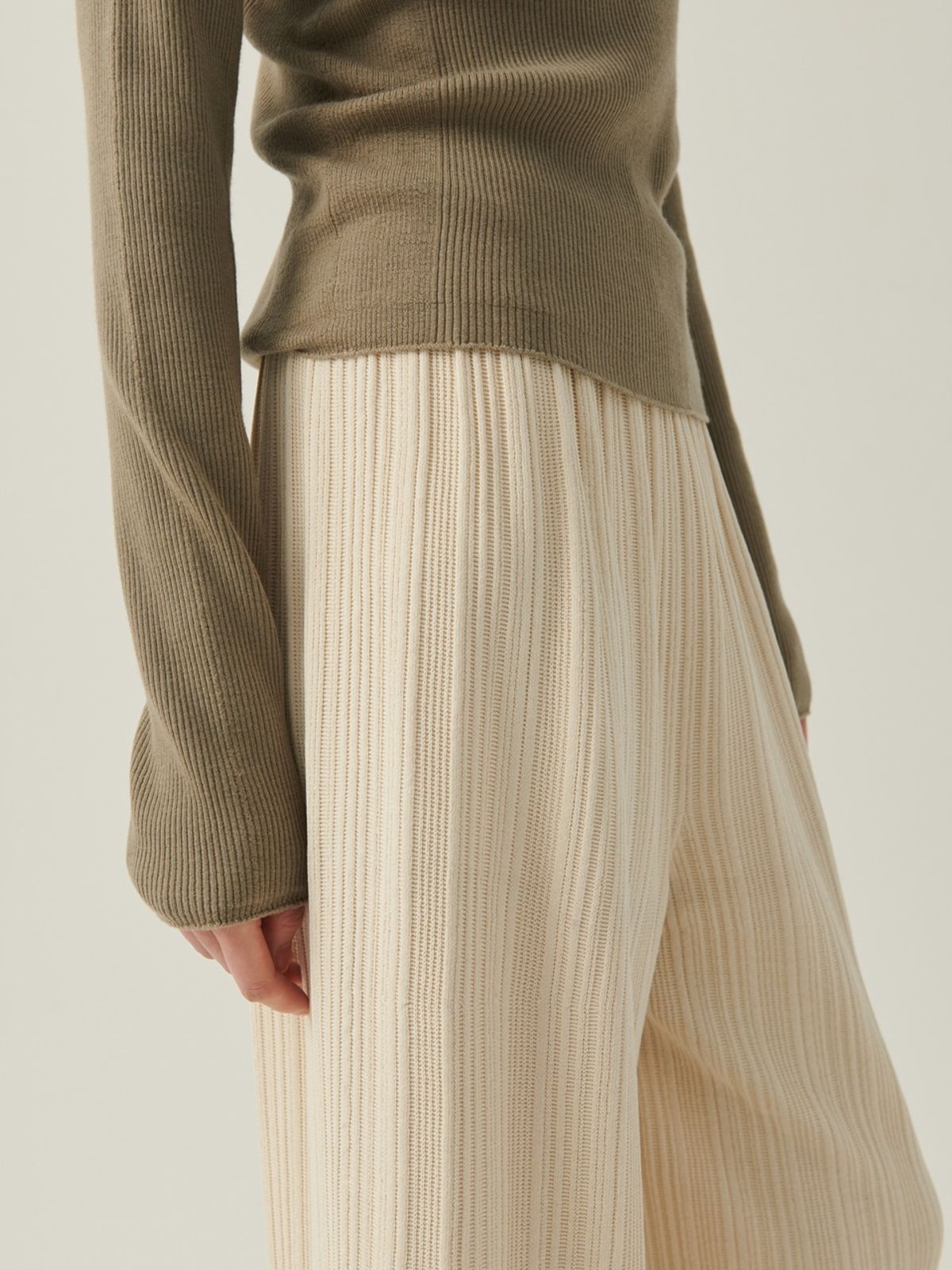 베이스스레드(BASETHREAD) Leaf Wide Pants - Beige