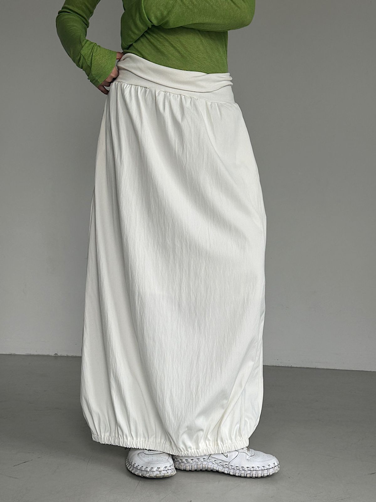 아포엠(APOEM) Balloon Banding Skirt (2C)
