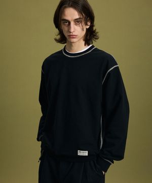 코어 스웻셔츠 블랙 스티치