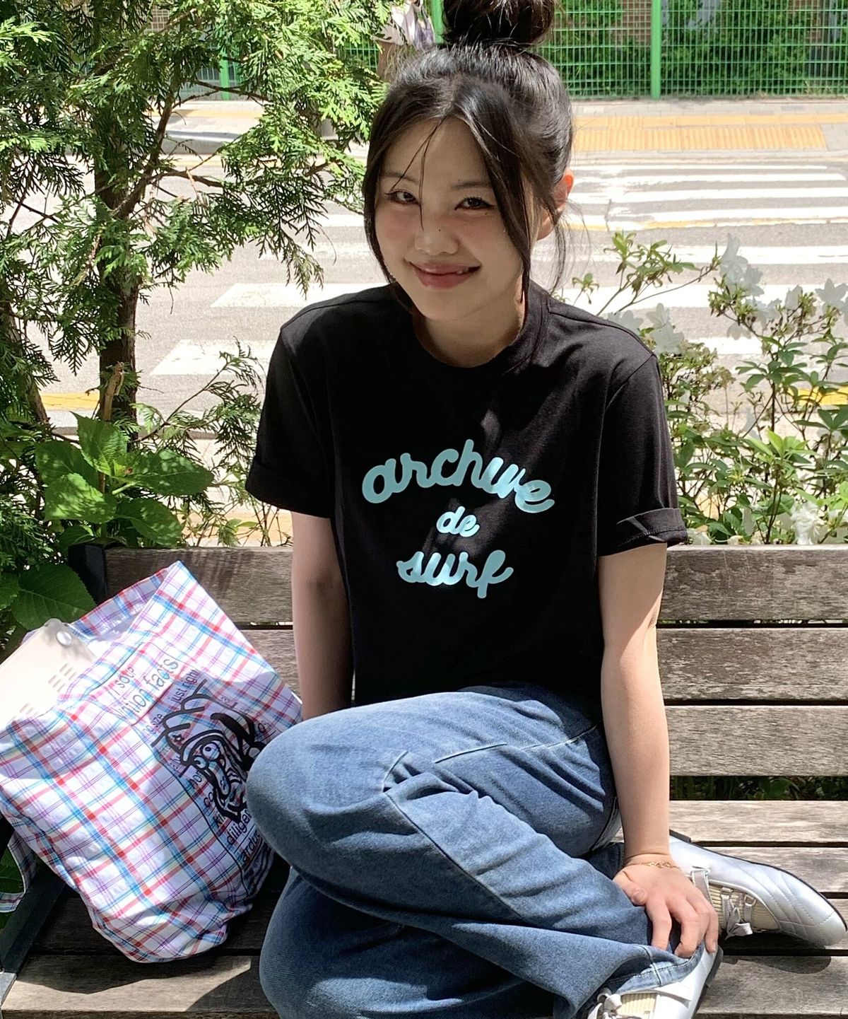 행텐(HANGTEN) 여성 프론트 레터링 그래픽 반팔 티셔츠_100(10570-131-406-31)