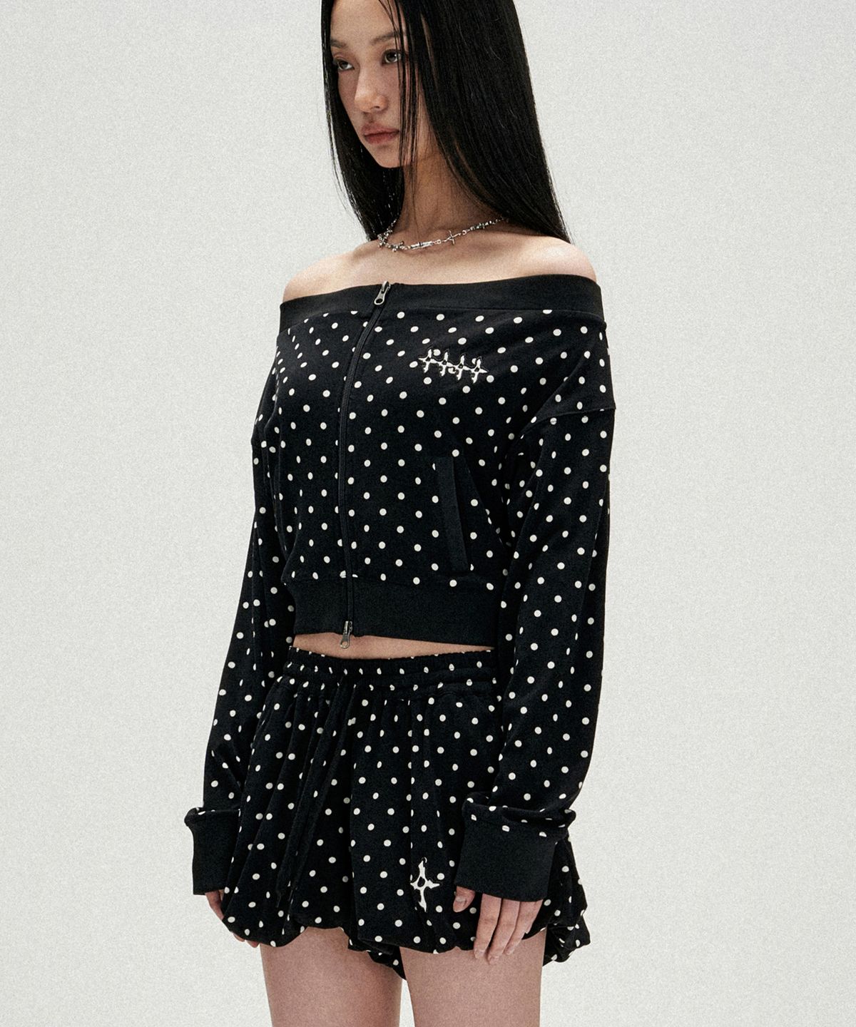 낫포너드(NOT4NERD) W Polka Dot Jersey Crop Track Jacket - Black