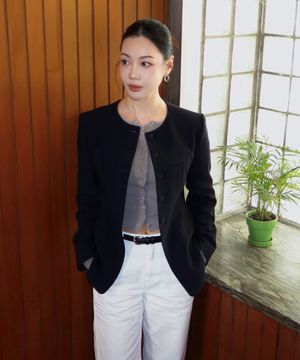 라운드넥 슬림핏 자켓_MIWJKG431B