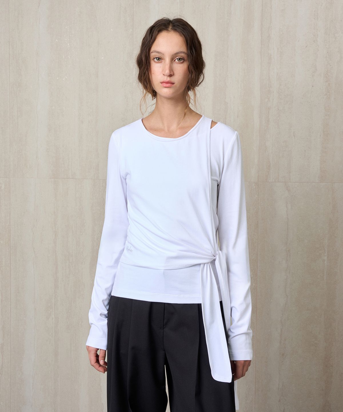 리이(RE RHEE) SIDE-TIE LAYERED TOP WHITE