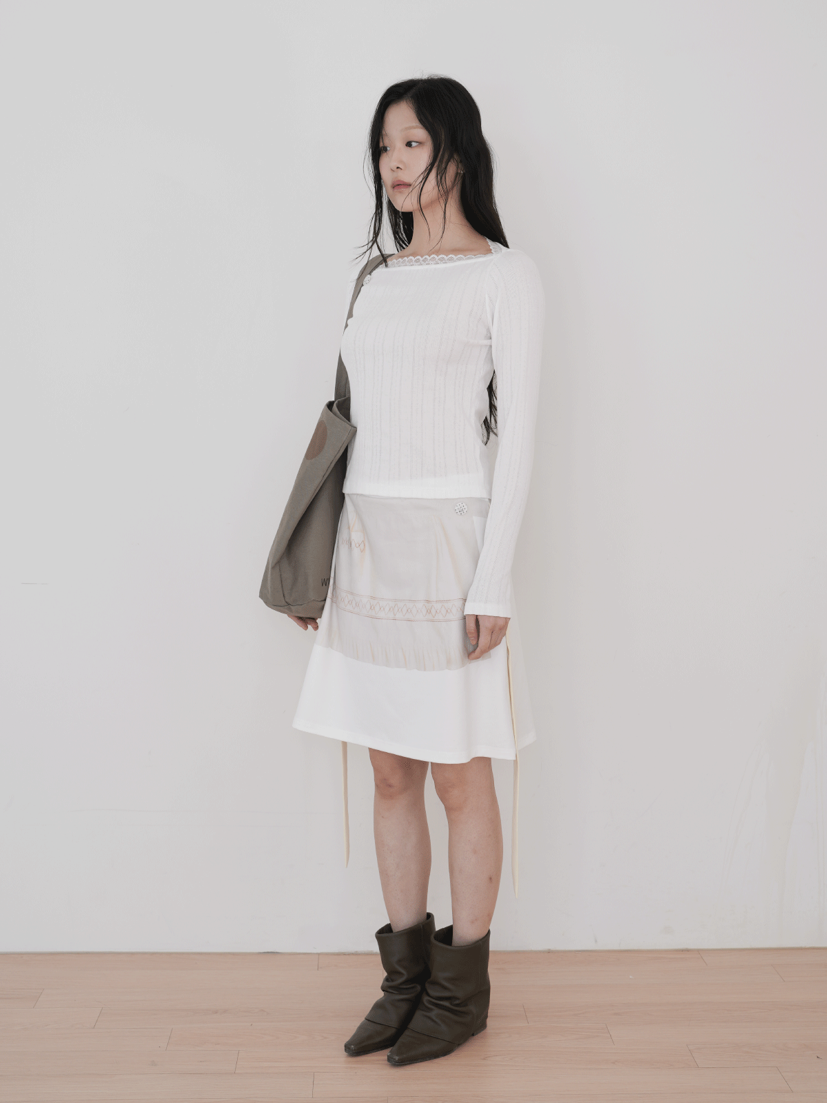 피브스피브스(PEEVES PEEVES) Scanned Apron Jersey Skirt / White