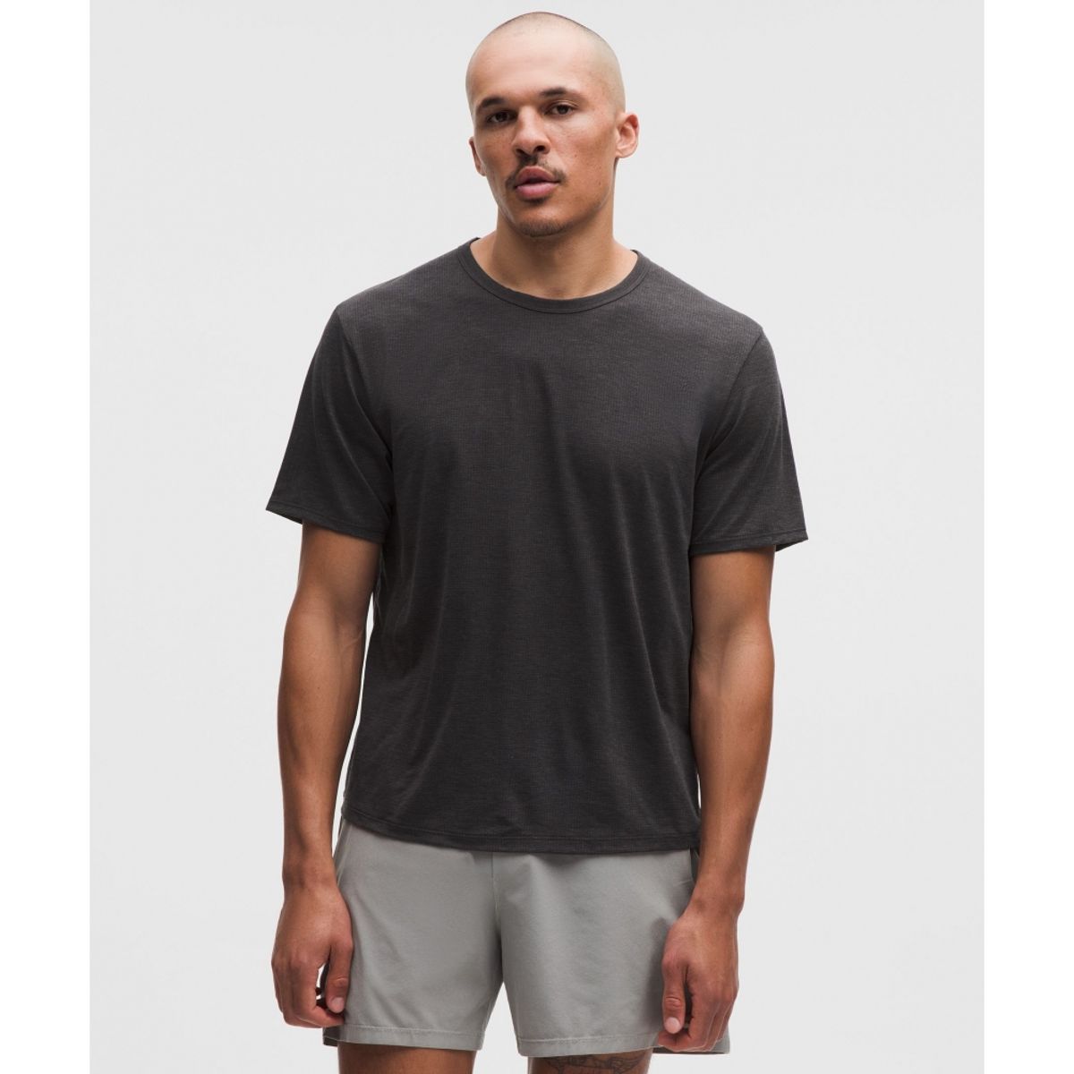 룰루레몬(LULULEMON) 마일 메이커 메쉬 숏슬리브 티셔츠  HBLK