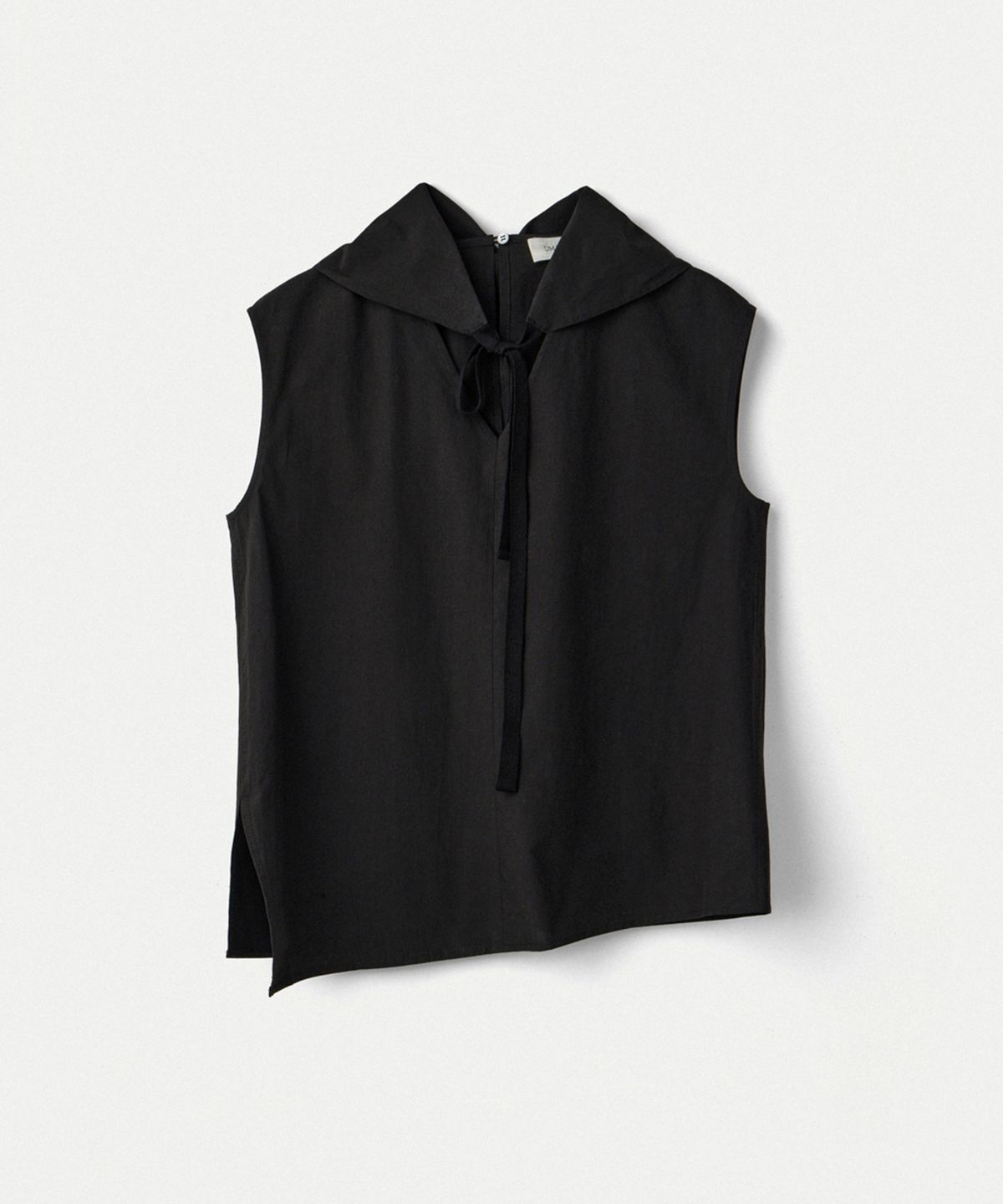 우마뭉(UMARMUNG) Poplin Sleeveless With Triangle Scarf_Black