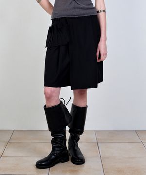 WRAP BERMUDA PANTS BLACK