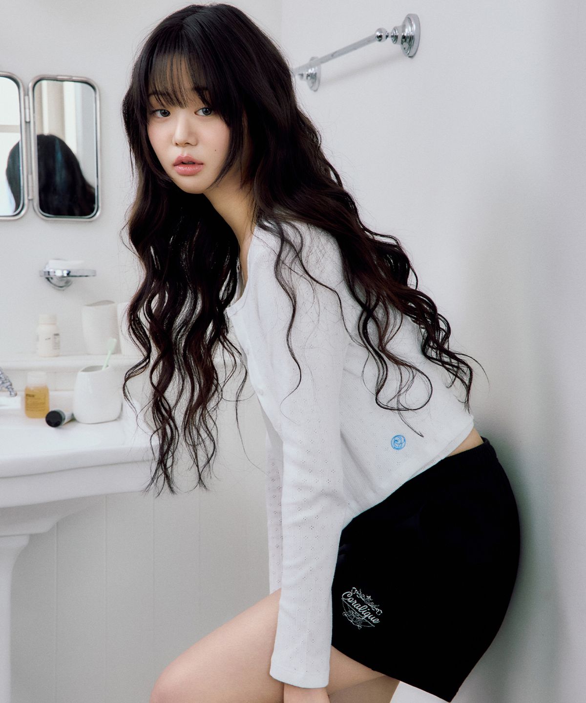 코랄리크(CORALIQUE) 릴렉스 포인텔 가디건 화이트