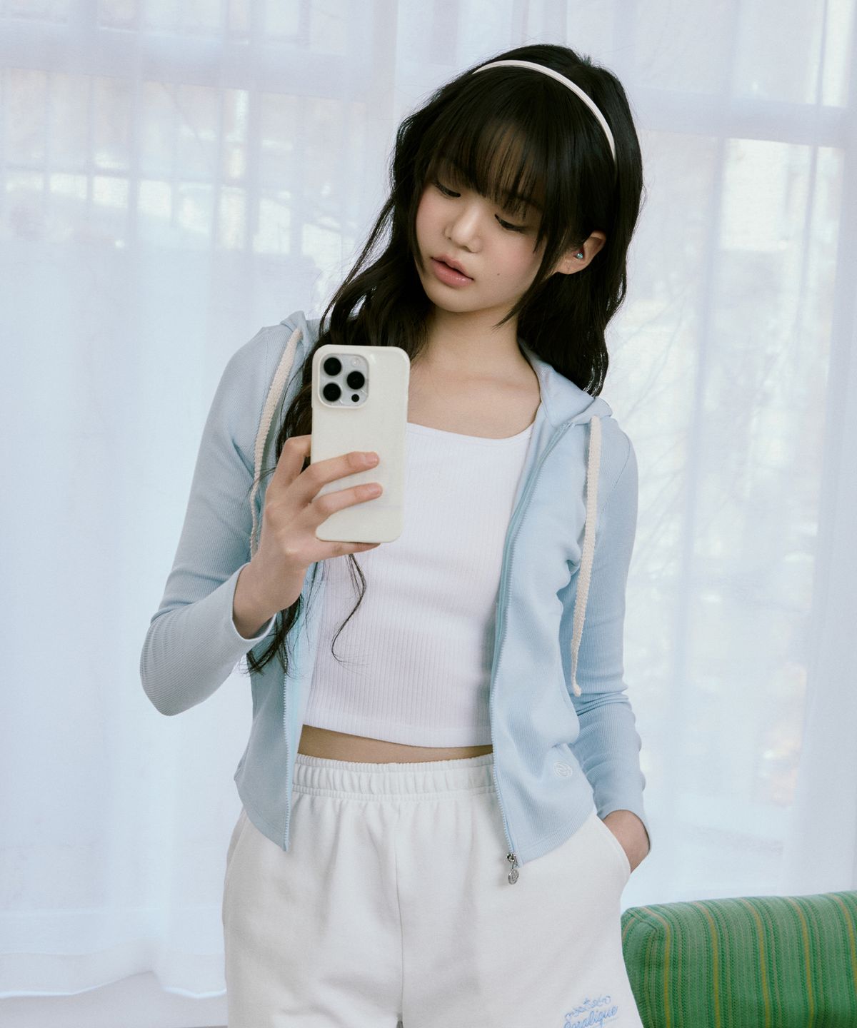 코랄리크(CORALIQUE) 모달 슬릿 후드집업 라이트블루