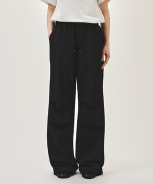 W WIDE FIT NYLON PARACHUTE PANTS black