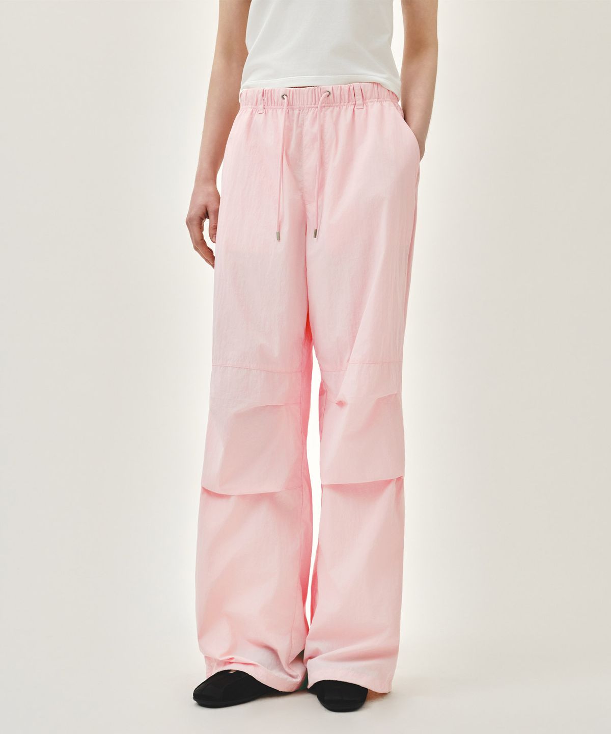 마리떼 프랑소와 저버(MARITHÉ + FRANҪOIS GIRBAUD) W WIDE FIT NYLON PARACHUTE PANTS pink
