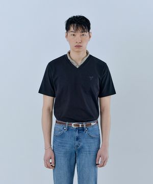 [CORE] 3color 유니 V넥 미니 빗살 삼각 반팔 티셔츠 MQ2K8431