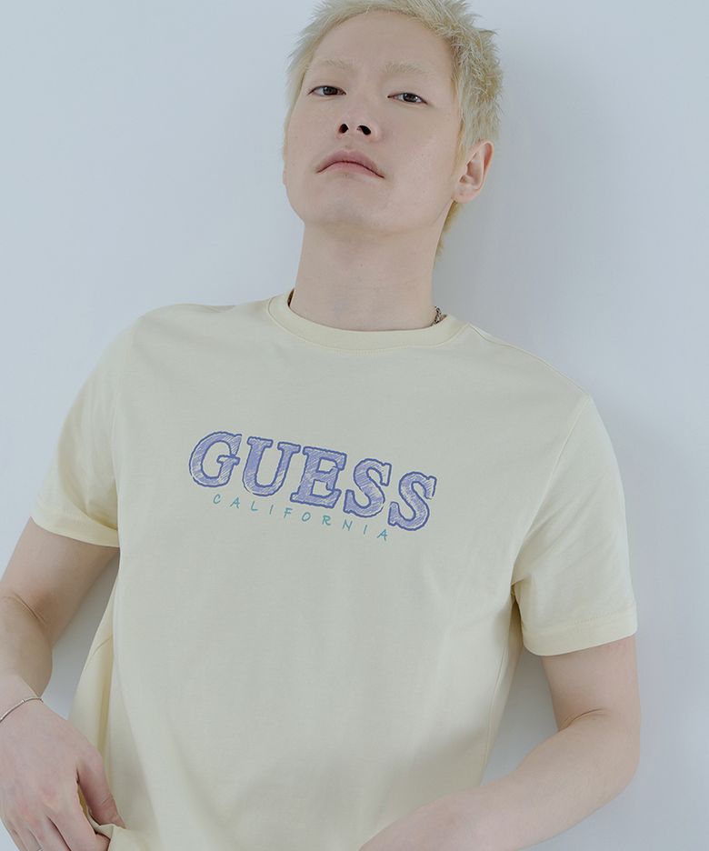 [CORE] 4color 유니 크레파스 게스 일자로고 반팔티셔츠 MQ2K8437