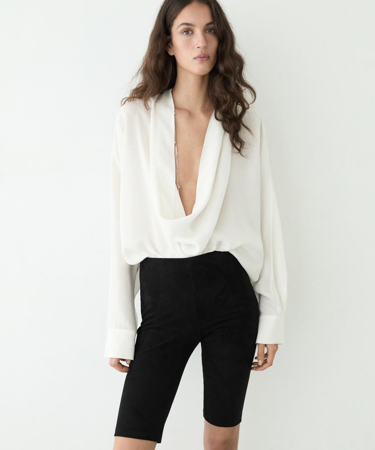 마시모두띠(MASSIMO DUTTI) 스웨이드 가죽 바이커 팬츠