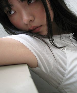 soft day tee (White)