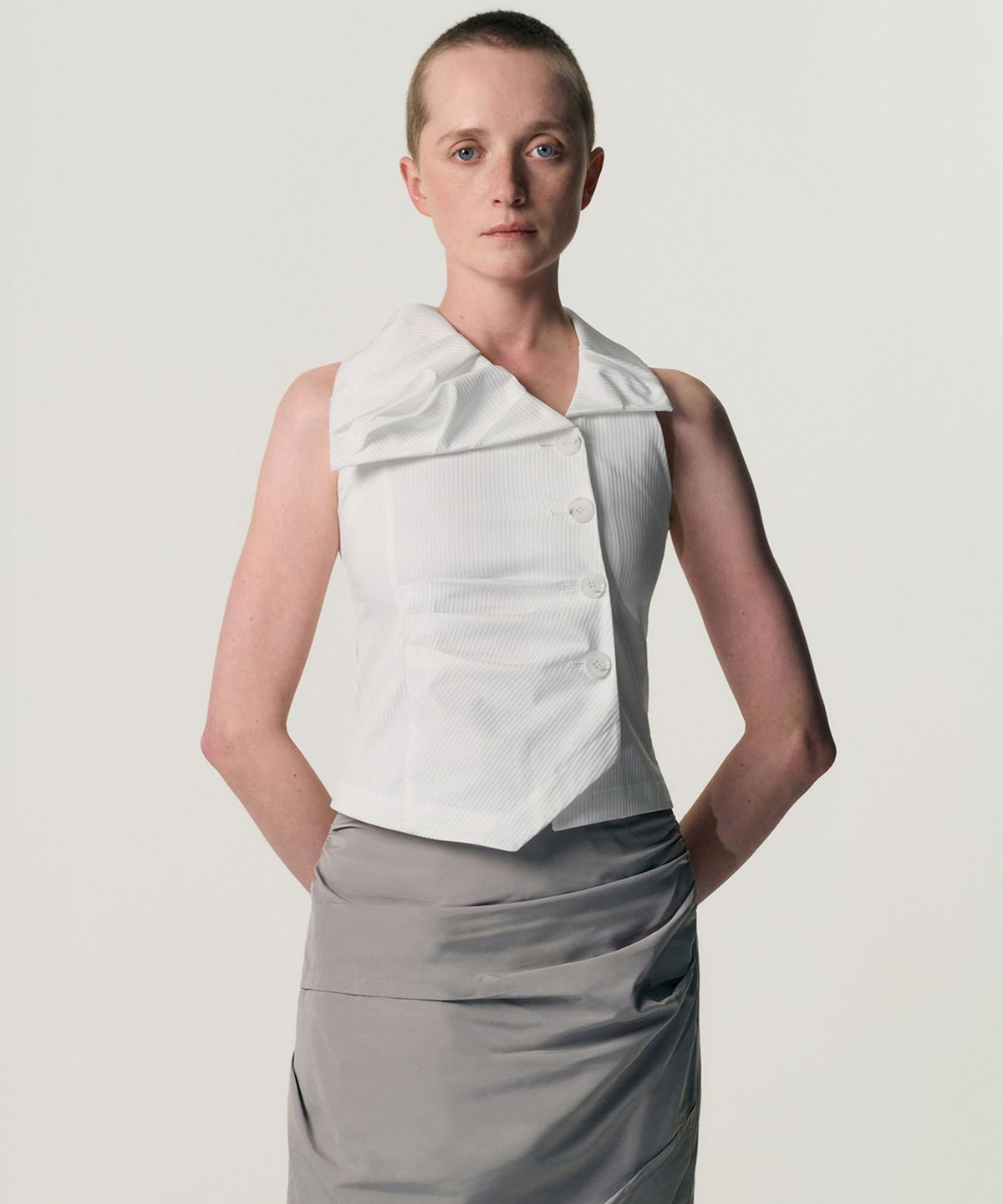 킴지수(KIMZISU) Asymmetric Draped Collar Jacket_WHITE