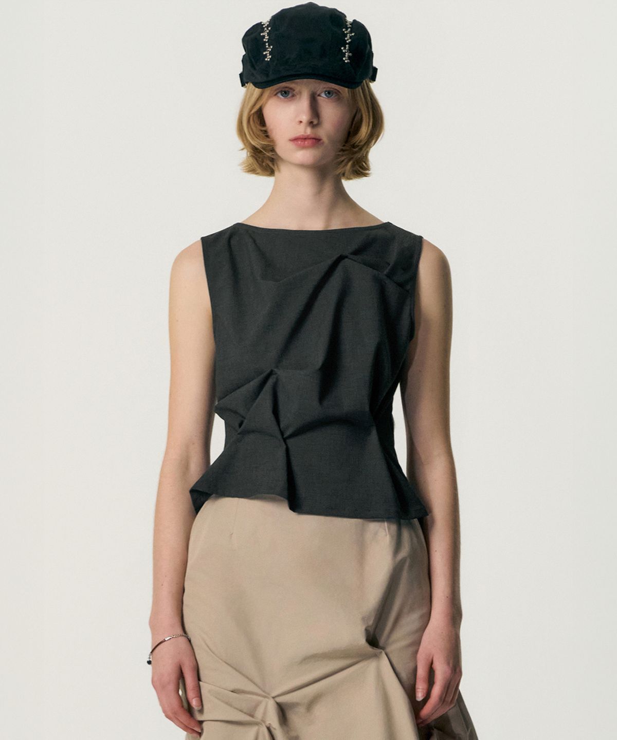 킴지수(KIMZISU) Pinched Sleeveless_DARK GREY