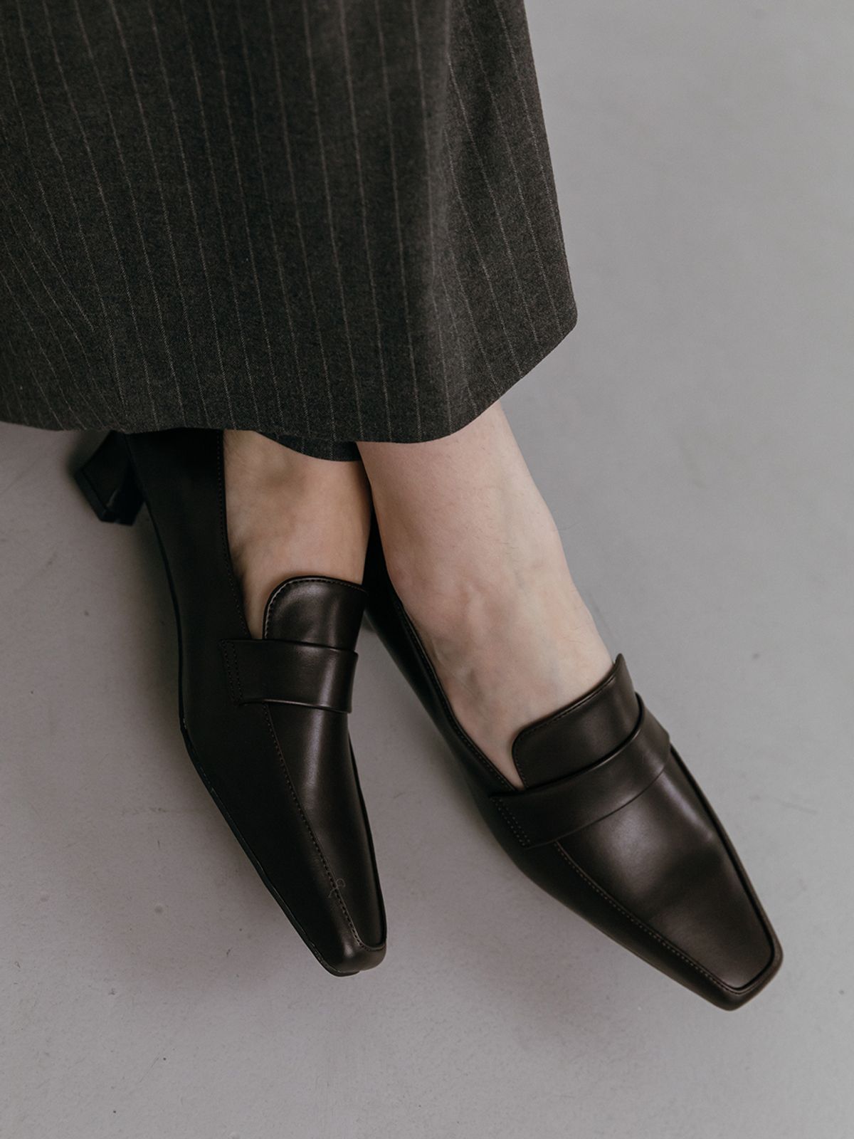 메티에(METIER) me2451-1 모던 클래식 로퍼 펌프스 classic loafer pumps heel (2color)