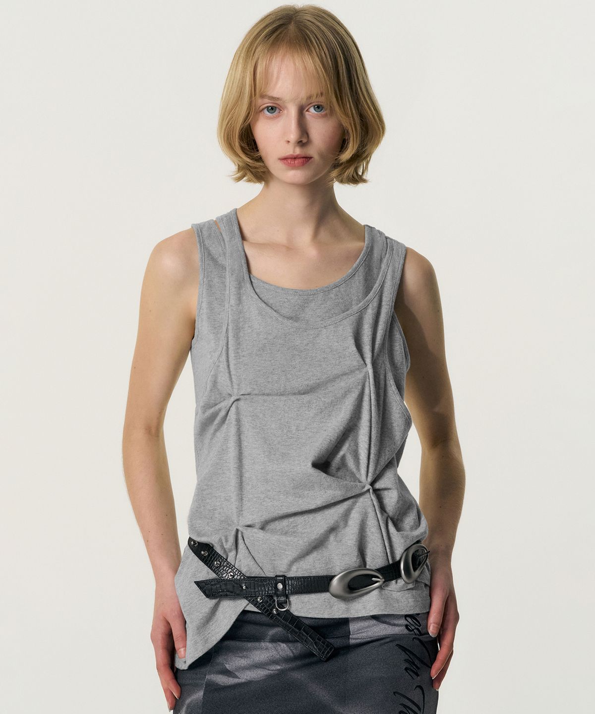 킴지수(KIMZISU) Pinched Layer Tank Top_GREY