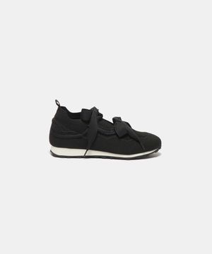 Ruffle knit sneakers(black)_DG4DS26007BLK