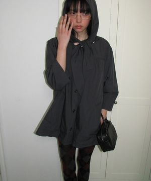 yoke shirring trench coat (Charcoal)