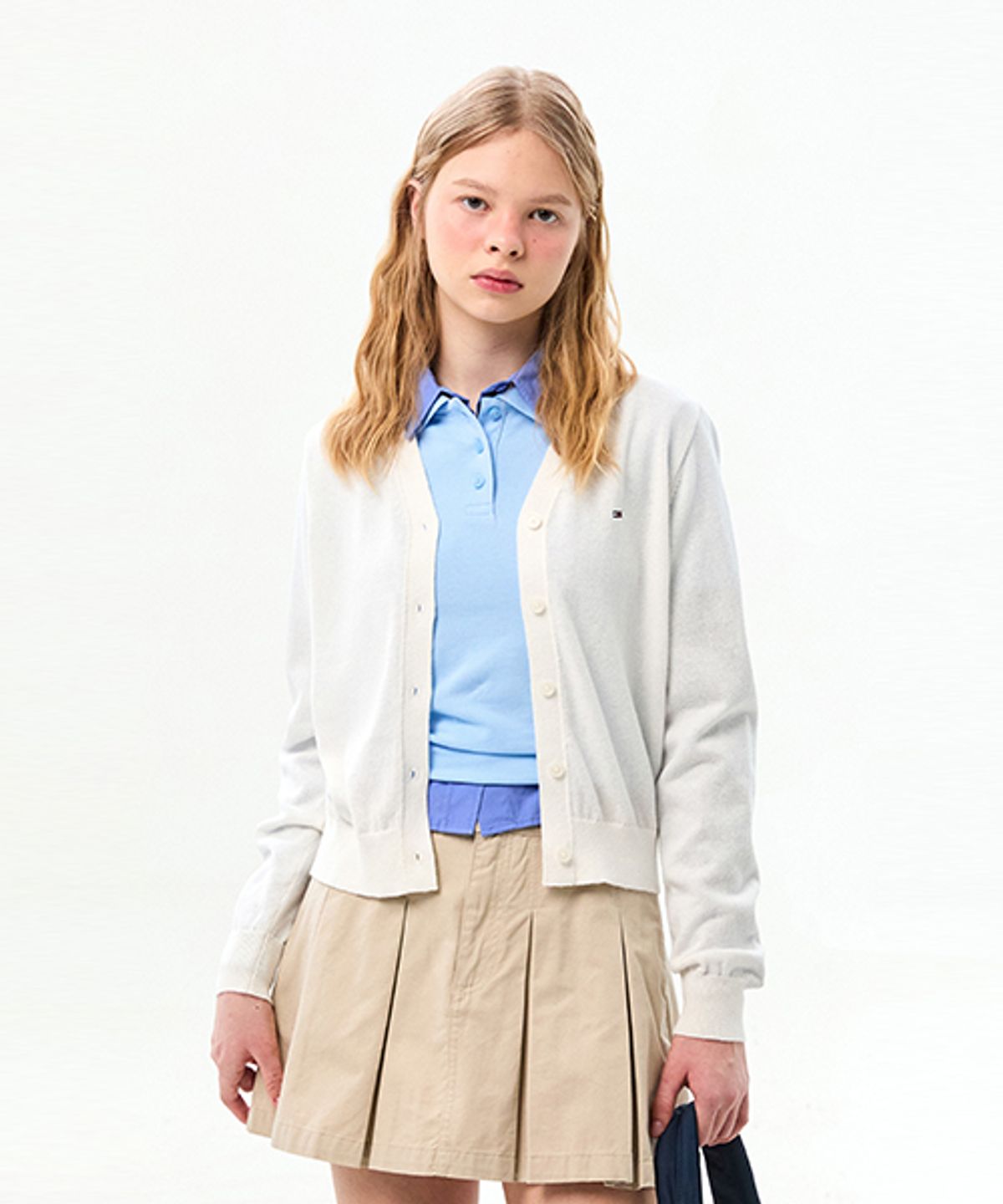 타미진스(TOMMY JEANS) 린넨 블렌드 브이넥 가디건 (T32G1KCD02TWT2YBL)
