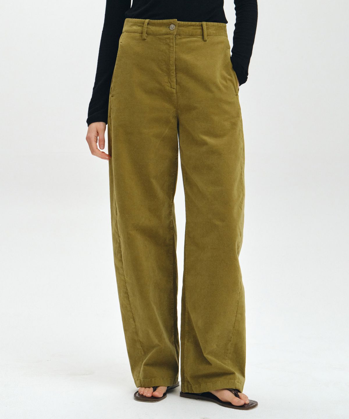 마이스(MAIS) VINTAGE CURVED WIDE PANTS / OLIVE