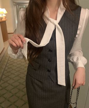 코아 스트라이프 베스트