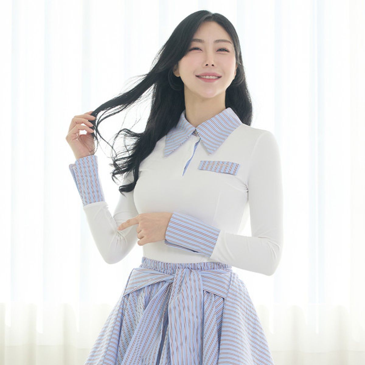 제이제인(J.JANE) 스트라이프 빅카라 티셔츠 Stripe Big Collar T-shirt ( Stripe)