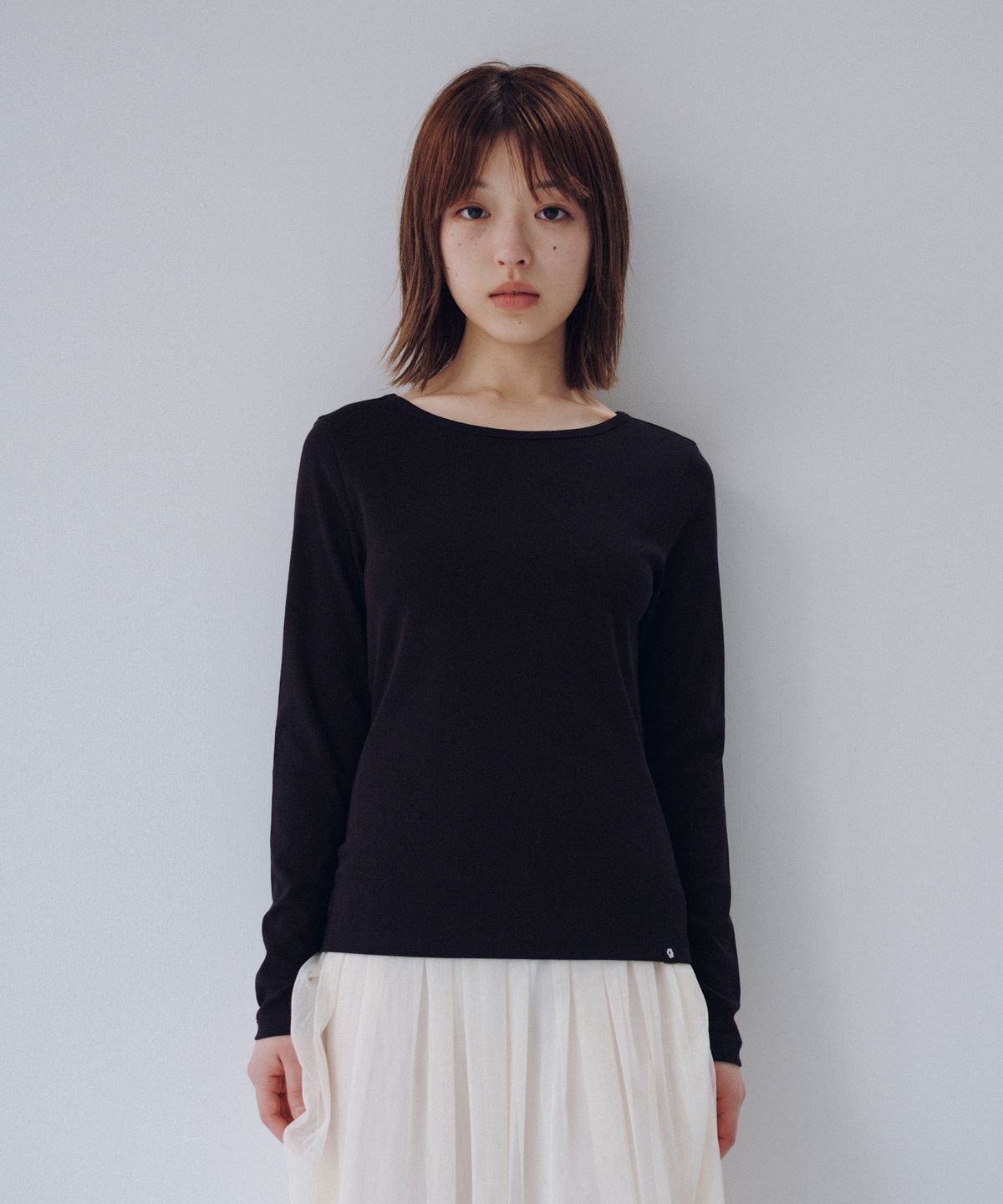 오헤시오(OHESHIO) BASIC SLIM LONG SLEEVE, BLACK