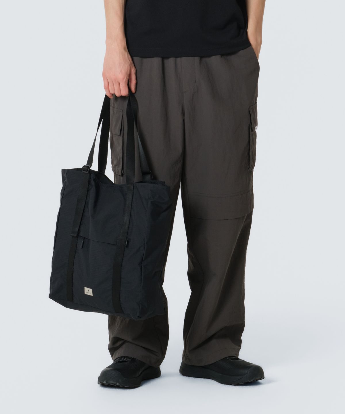 스노우피크 어패럴(SNOWPEAK APPAREL) 프로 라이트 경량 패커블 쇼퍼백 20L (S26MUTTB75) Black