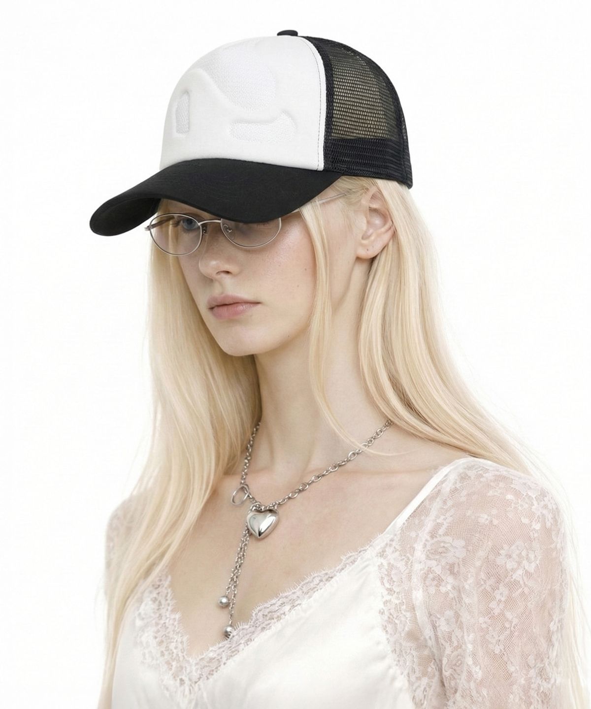 앤어애쉬(ANDAASH) Volume trucker mesh cap BLACK