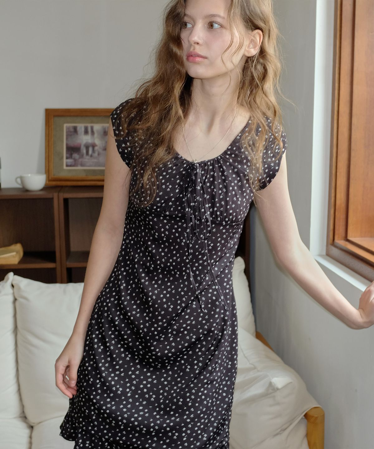 디애니(THE ANY) Flower Cap One-piece