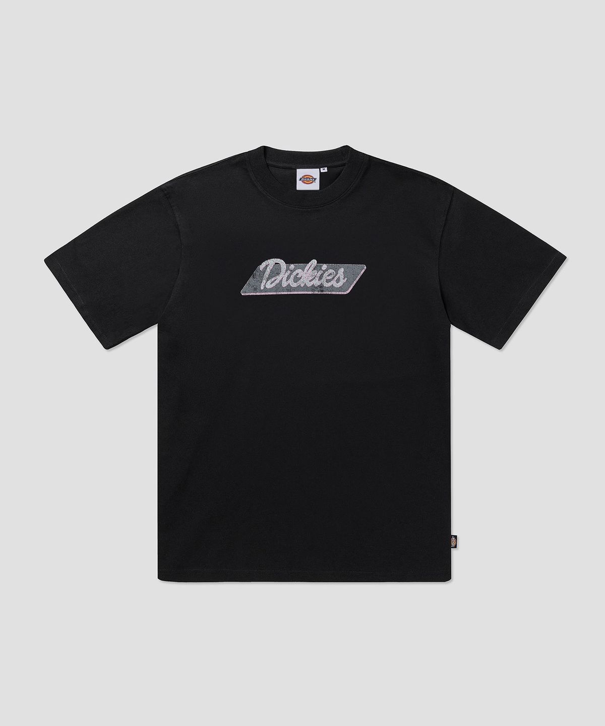 디키즈(DICKIES) 커시브 배너 로고 티셔츠 Black