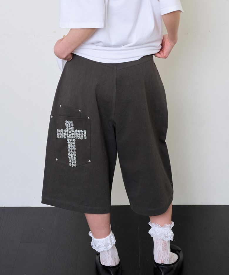 CROSS POCKET BERMUDA PANTS - CHARCOAL