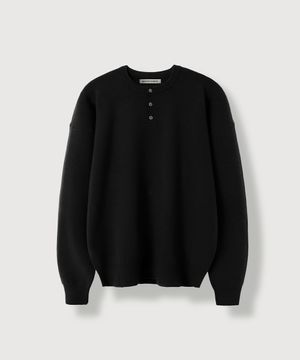 에센셜 무드 헨리넥 니트_Black