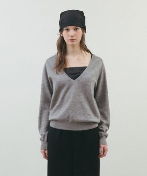 솔리드 딥 브이넥 니트_Melange