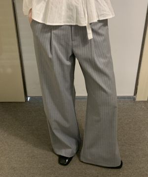 젠느 스트라이프 슬랙스