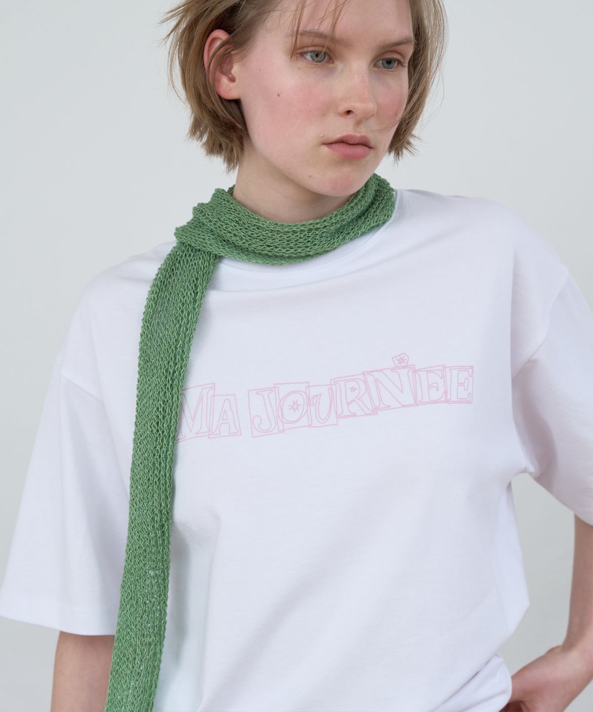 마조네(MA JOURNEE) M SIMBOL GRAPHIC T-SHIRT_WHITE