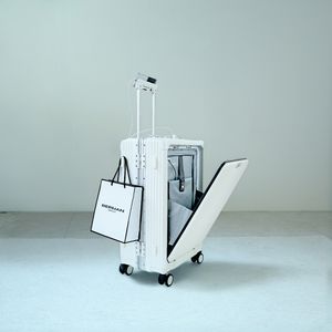 투어랩 프로 캐리어 24인치 [화이트]