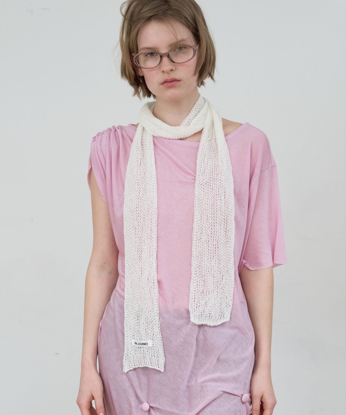마조네(MA JOURNÉE) LOOSE WEAVE KNIT MUFFLER_IVORY