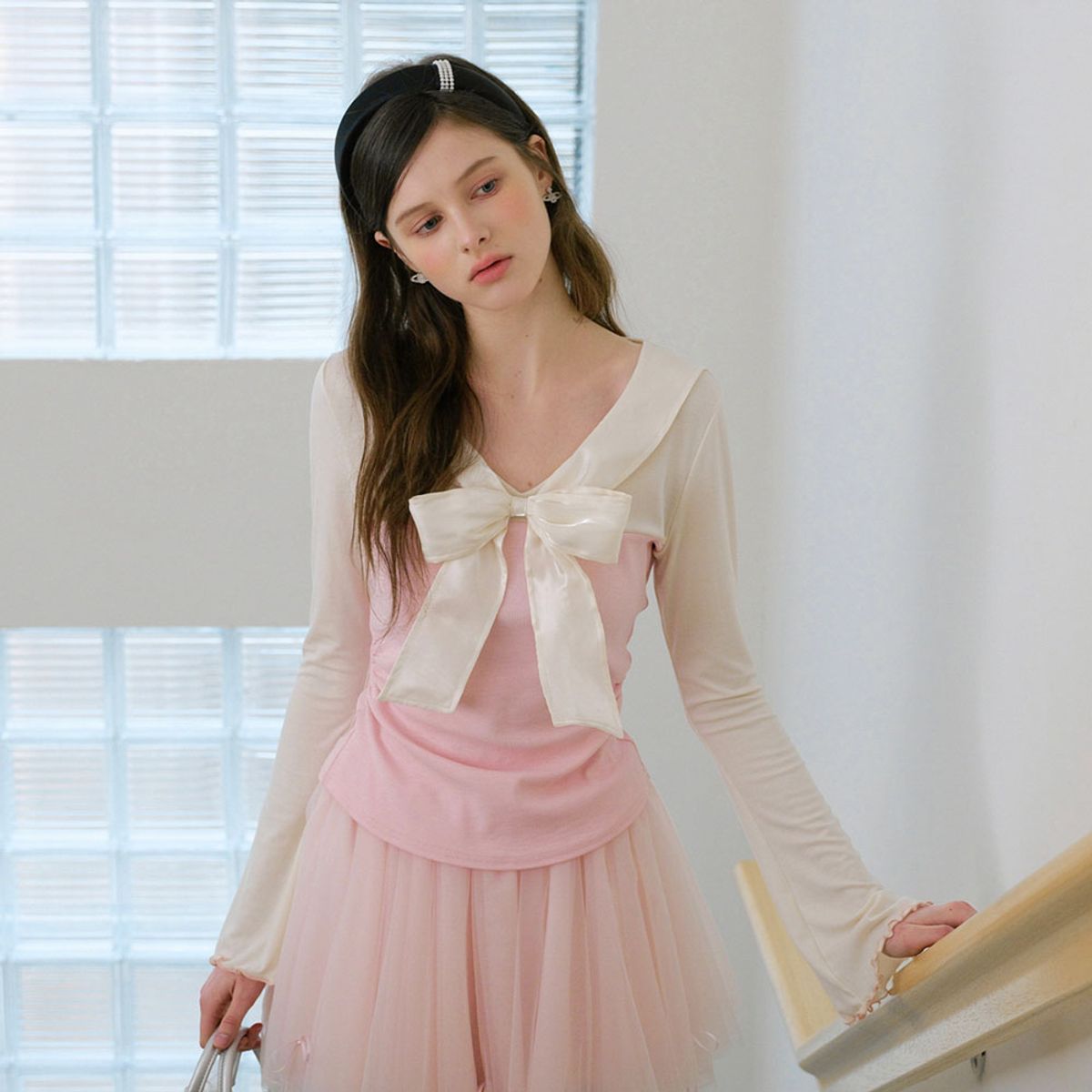 쎄무아듀(CEST MOIDEW) Cest_Ribbon shirring long sleeve top