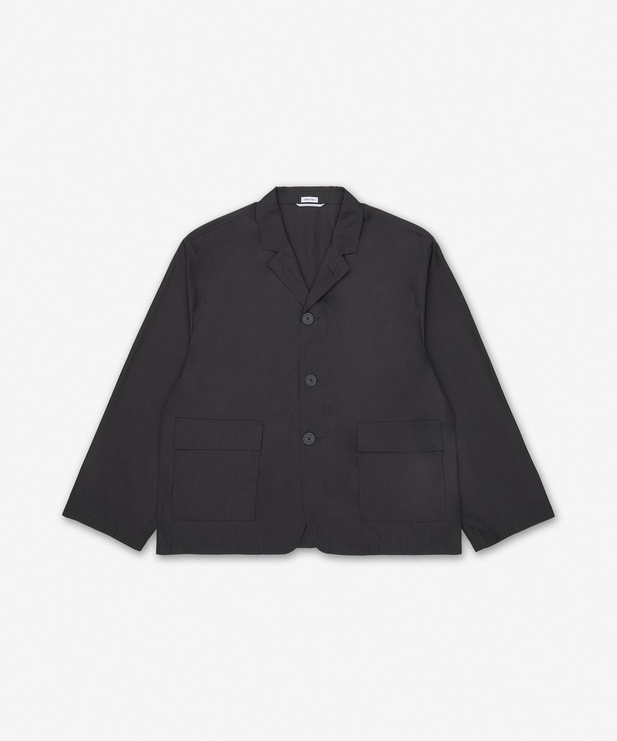 톰 브라운(THOM BROWNE) 라이트 메모리 테크 패커블 스포츠 코트 재킷 - 다크 그레이 / MJU581PF0967025