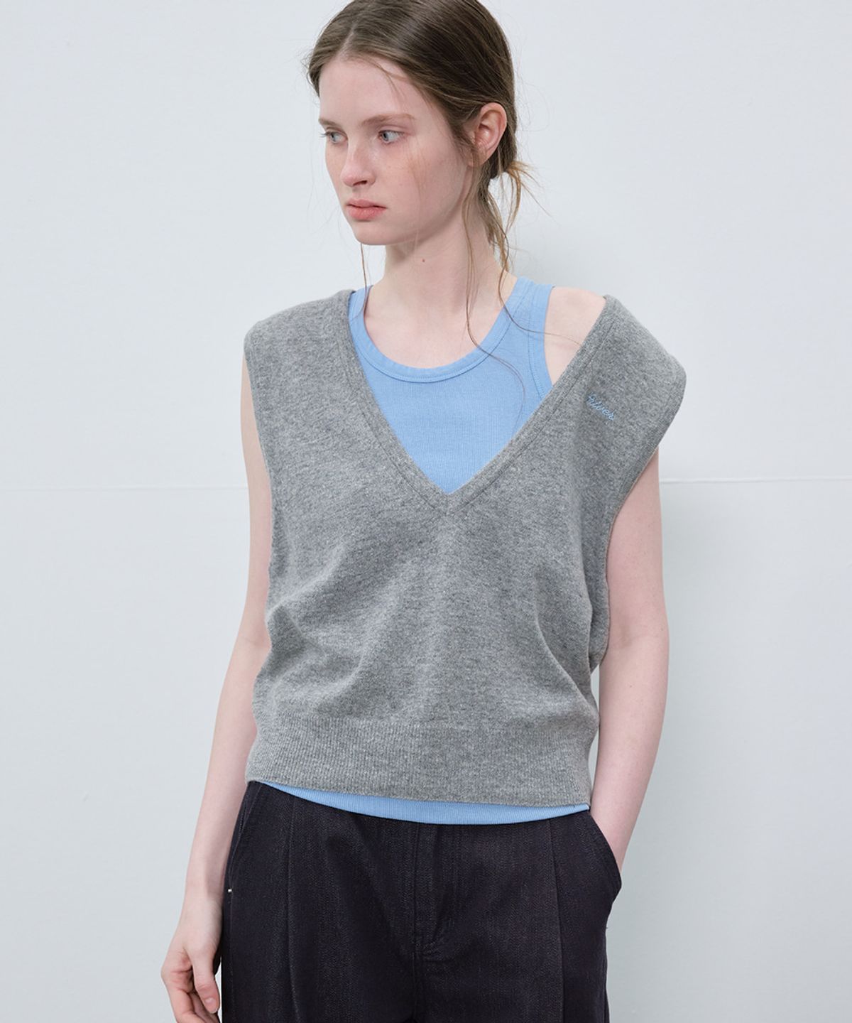 프리버07(FRIVER07) Deep v-neck knit vest [FRSP06NT04]_Gray