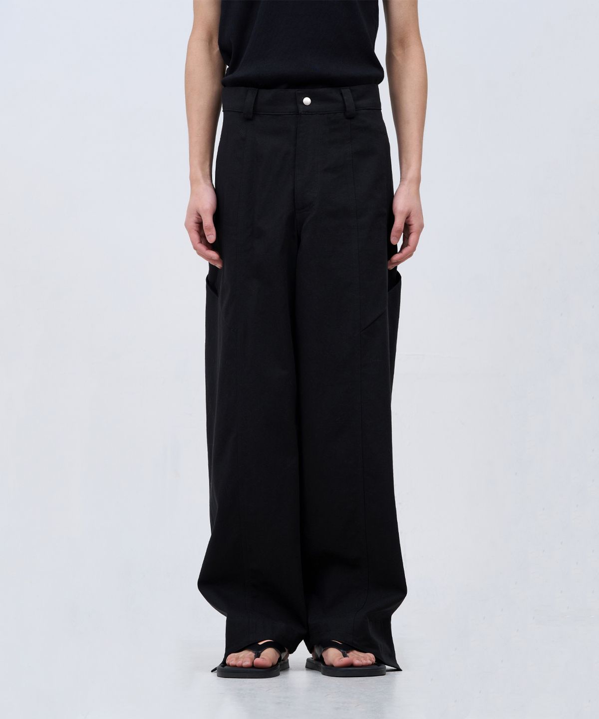 카사카사(KASAKASA) Cuffed Flow Pants Black