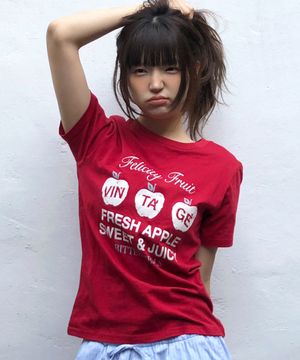 빈티지 애플 티-레드