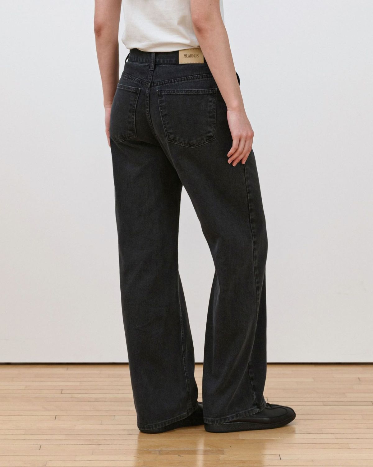 무아르무스(MUARMUS) Harbor Wide Denim [Charcoal]