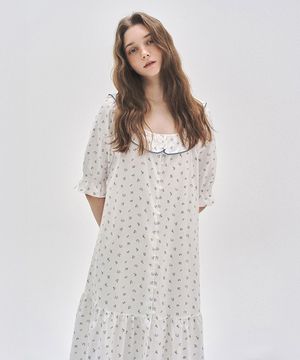 005A 블루에트 미디 슬리브 드레스